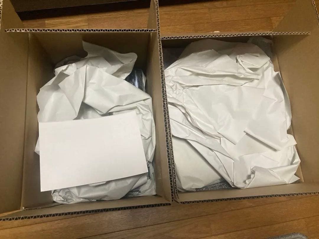 ホワイトグリント&ノブリスオブリージュ　コトブキヤ　プラモデル　アーマードコア