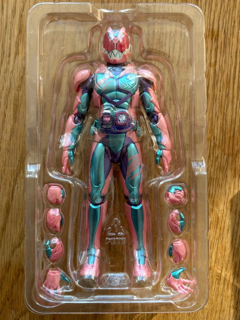 S.H.Figuarts 仮面ライダーリバイ&バイスセット