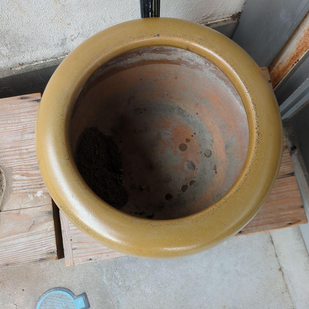 骨董 火鉢 黄土色 メダカ 金魚 睡蓮鉢 鉢カバー テーブル 水鉢 レトロ