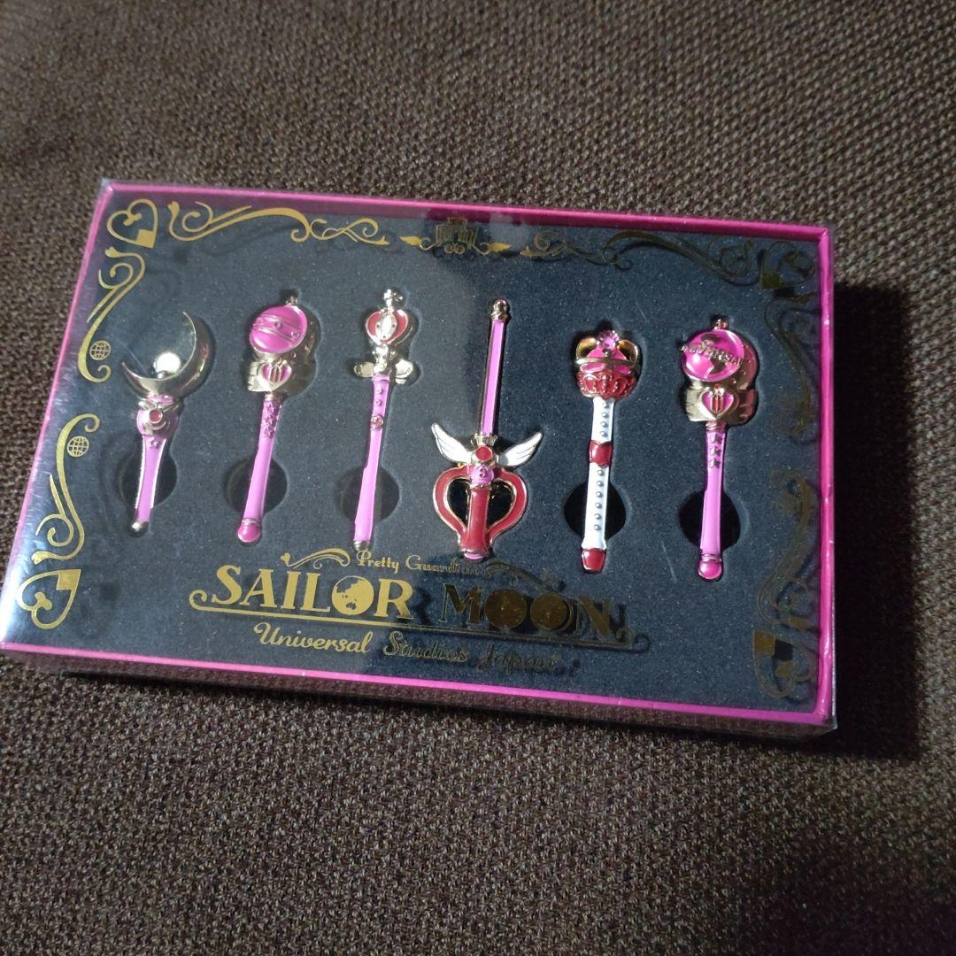 USJ 25周年記念 美少女戦士セーラームーン 歴代ロッド ピンバッジ