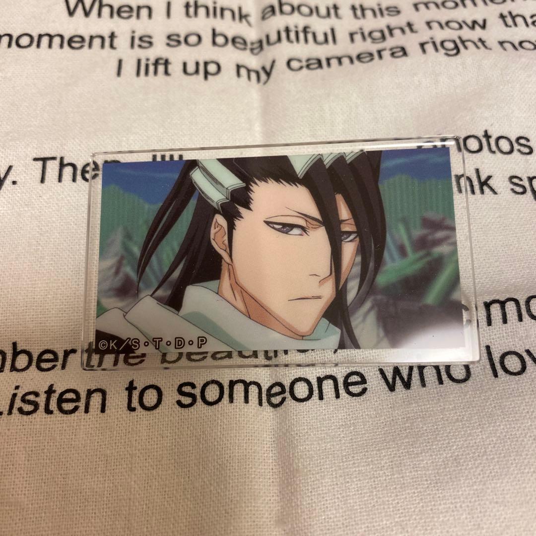 BLEACH 朽木白哉 アクリルバッジ