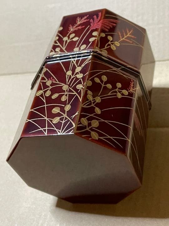 中村宗悦 萩に雁 紅溜塗 八角形