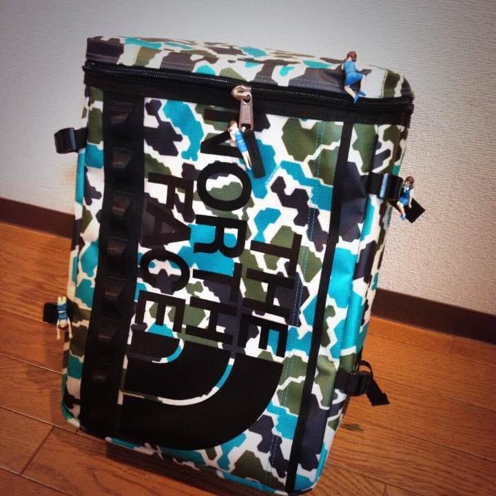 岡本太郎 トランプ ハードケースと外箱付き 新しいカードを導入しま