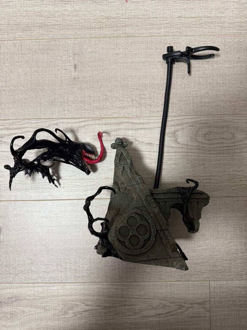 あ様専用、ホットトイズスパイダーマン 台座、ヴェノム顔シンビオート