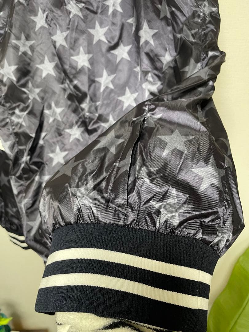 これから活躍♪美品★PEARLY GATES パーリーゲイツ 蓄熱スニード　1