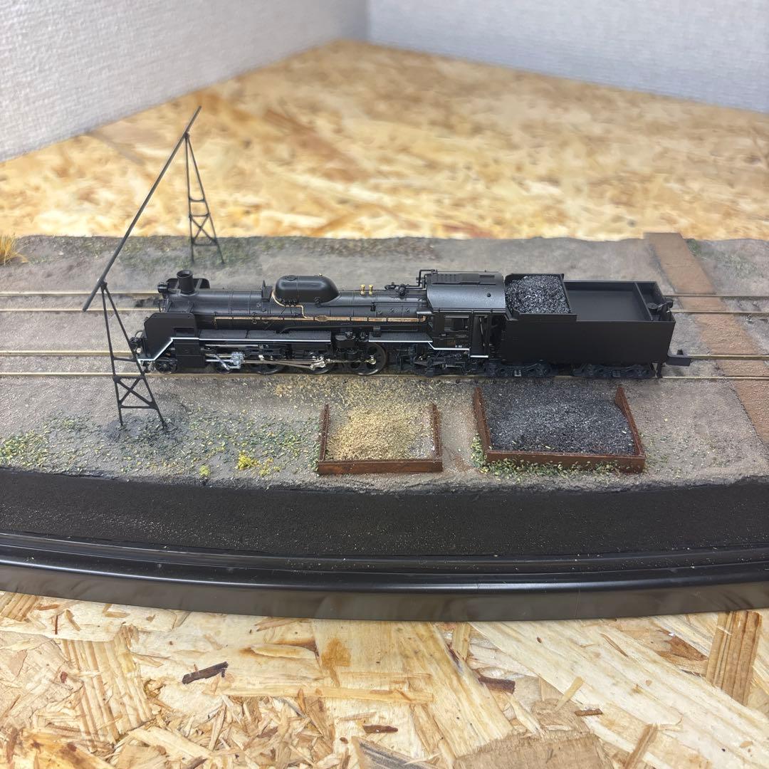 【ケースあり】Nゲージ対応蒸気機関車撮影ベース 機関区ピット付き