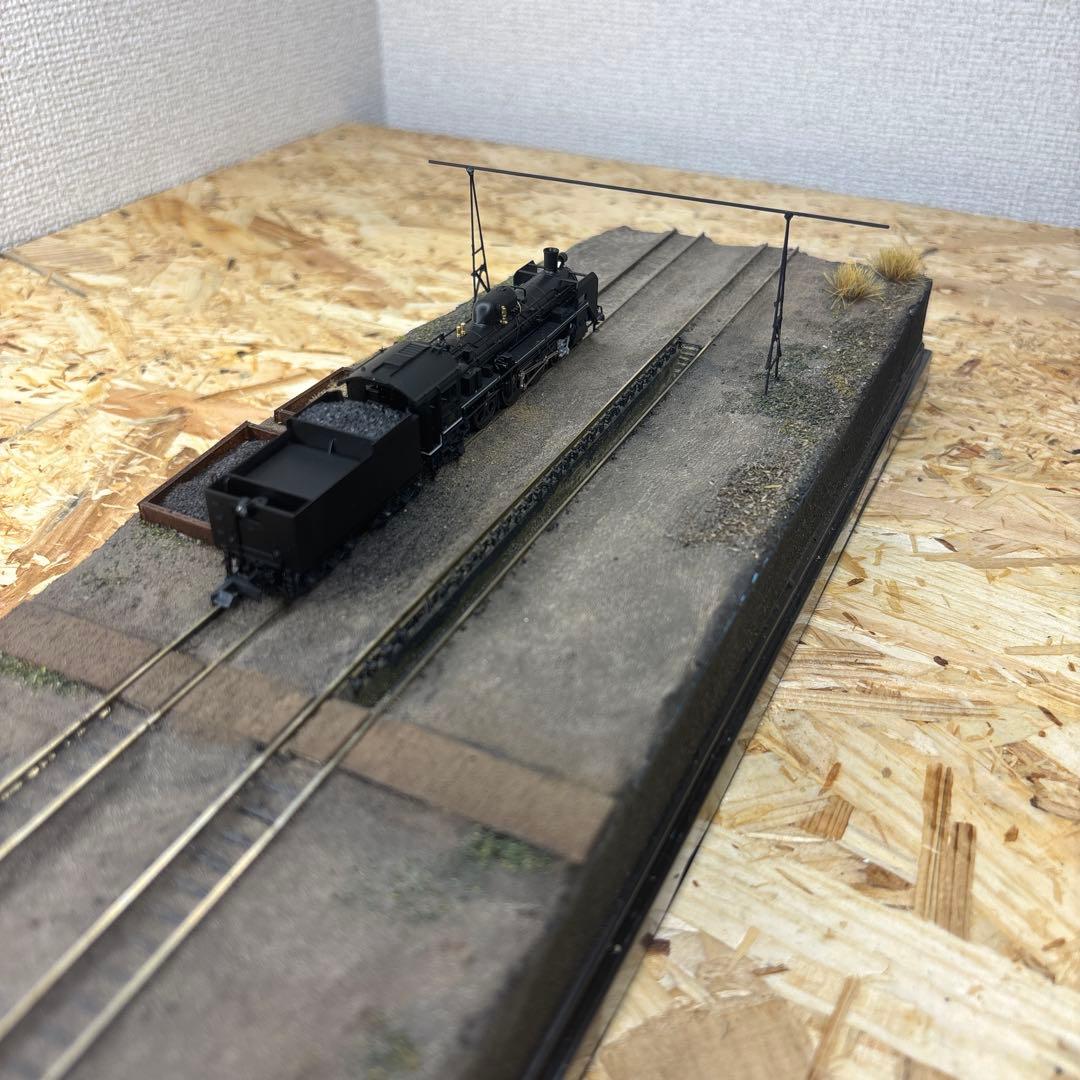 【ケースあり】Nゲージ対応蒸気機関車撮影ベース 機関区ピット付き