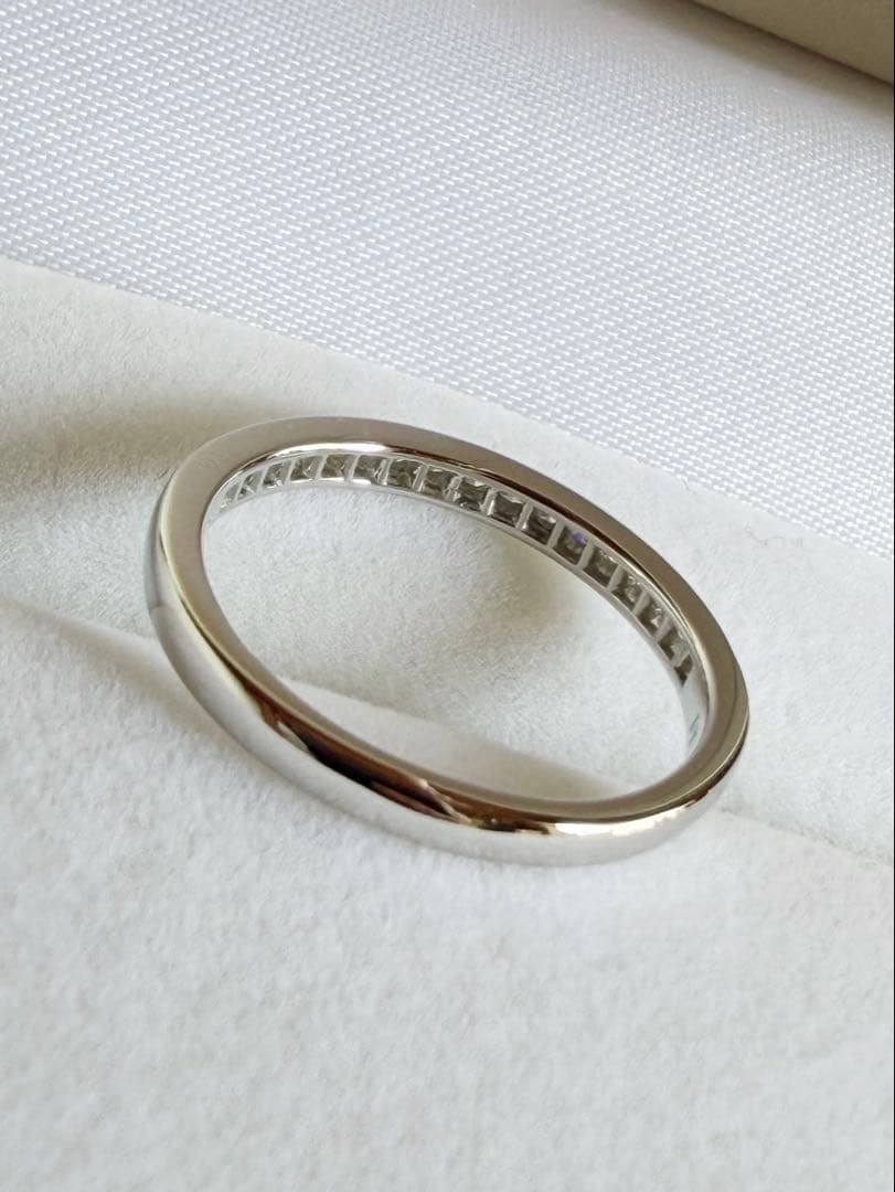 SUWAダイヤモンドリング PT950 ハーフエタニティ