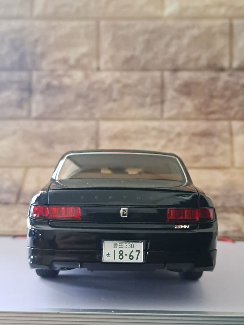 １/18 オートアートTOYOTAセンチュリーGRMN