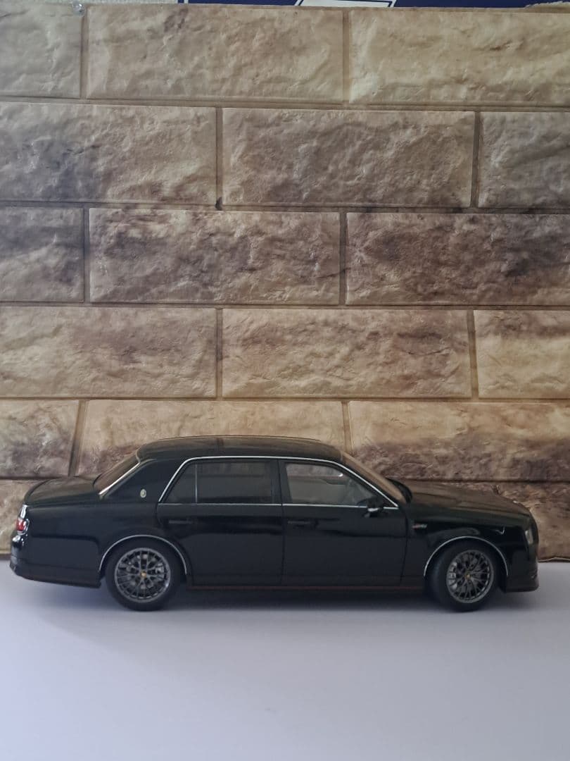 １/18 オートアートTOYOTAセンチュリーGRMN