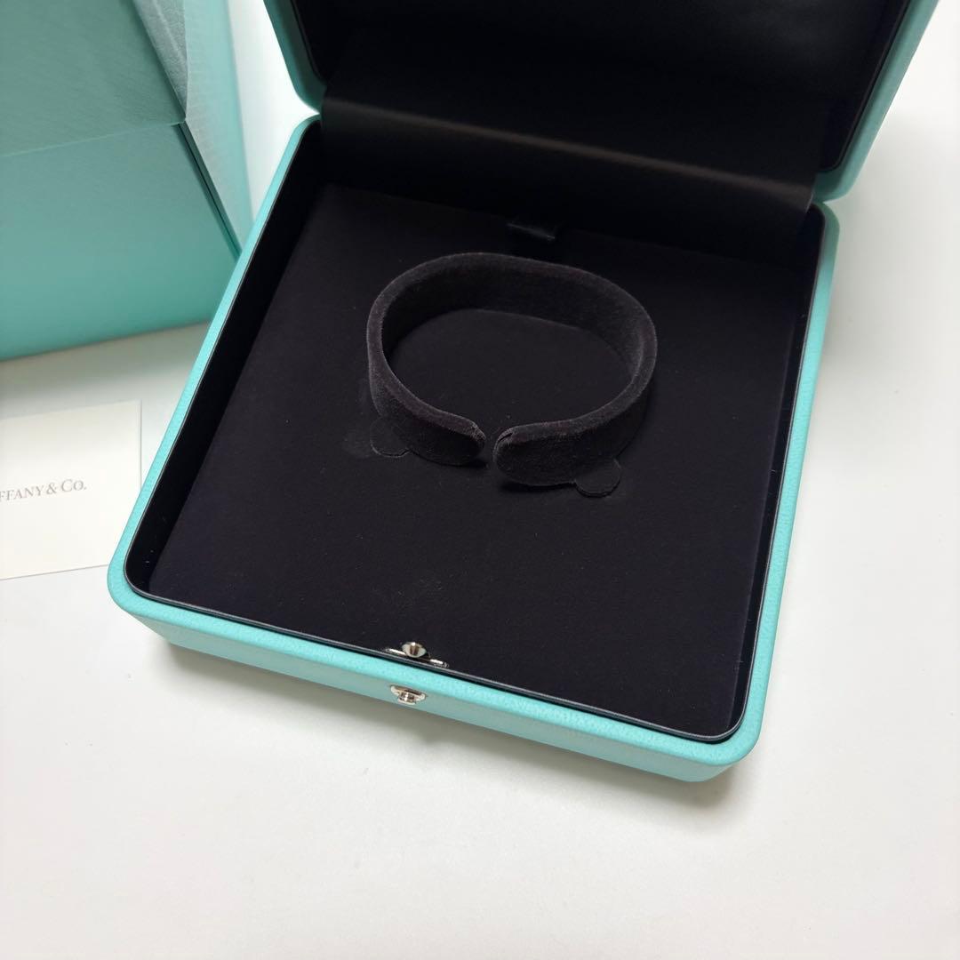美品 ティファニー バングルケース 空箱 ブレスレット 腕時計ケース 現行品