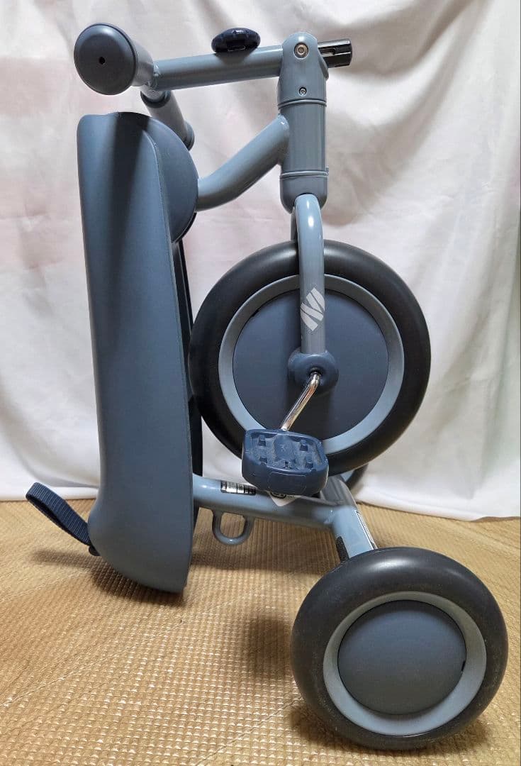 ディーバイク DAX ミッキーマウス 三輪車 折りたたみ ディズニー 生産