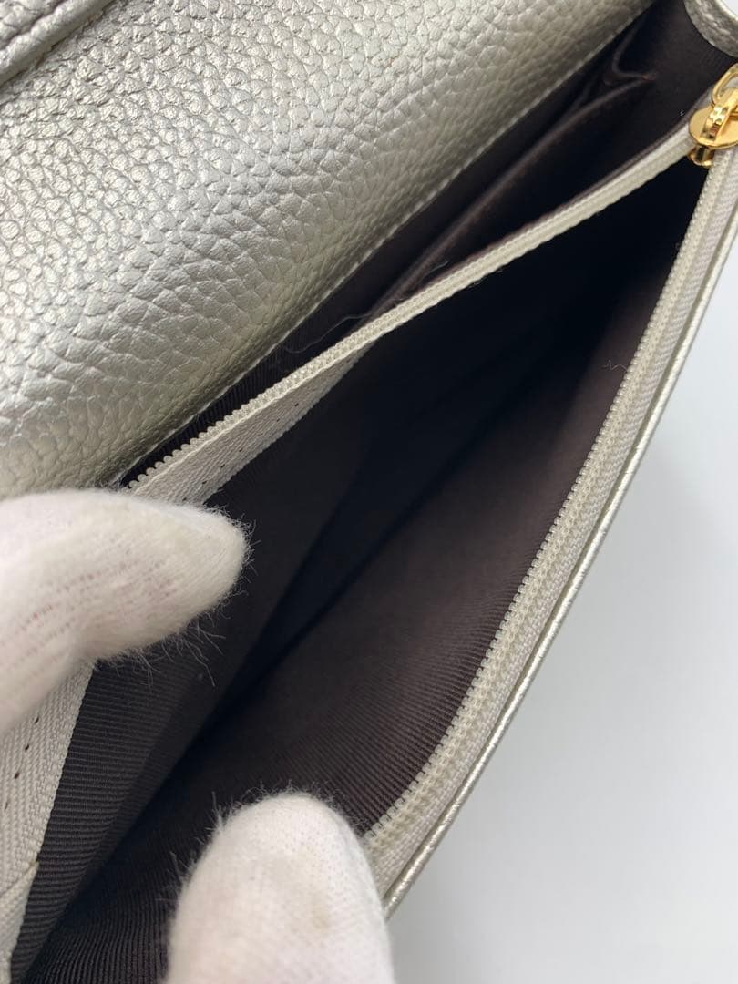 デンハマノ　ブランド　シルバー　ショルダーバッグ　パーティーバッグ　レザー