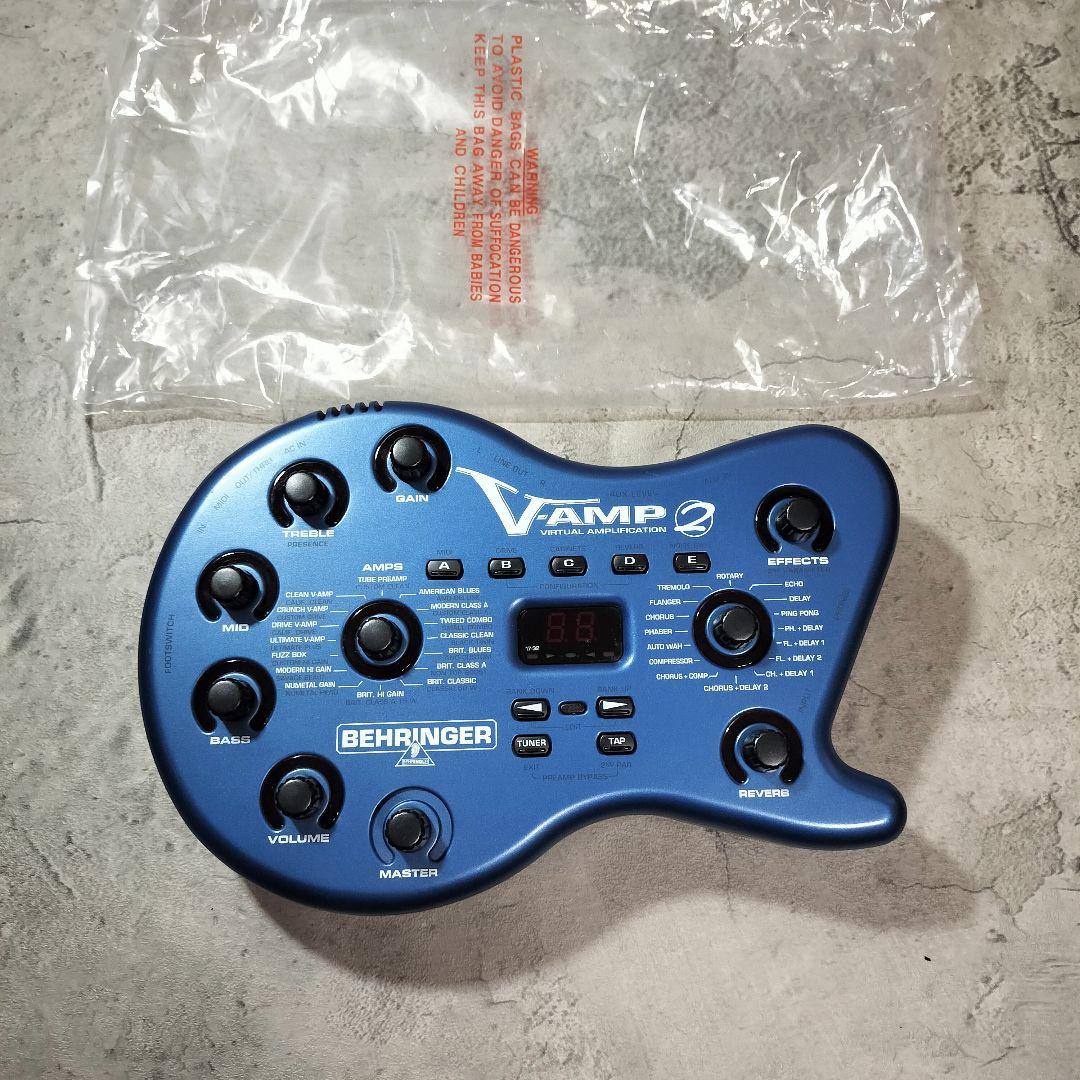 ギター BEHRINGER V-AMP2