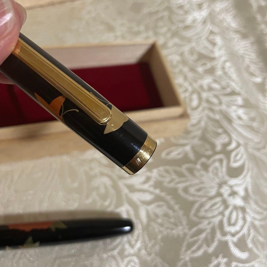 プラチナ万年筆 #3776 蒔絵 牡丹 14K 細 名入 - メルカリ