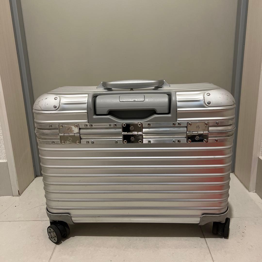 最終値下げ！⭐️Rimowa4輪 パイロット ⭐️