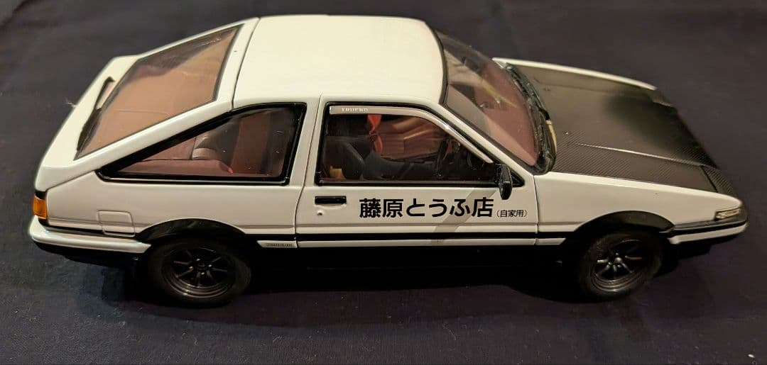 AUTOart 1/18 トヨタ スプリンター トレノ (AE86)