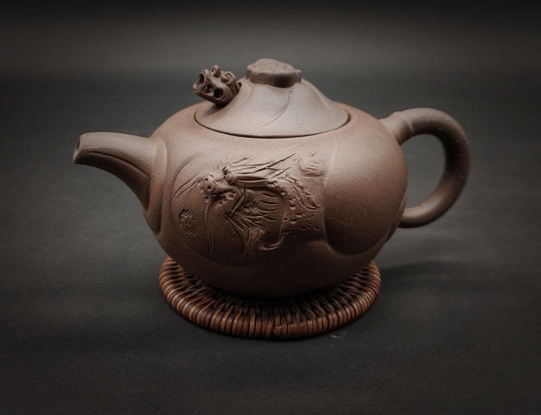 中国宜興 名工 範澤春作 細工透かし彫り『竹彫鏤空』 造形紫砂壺