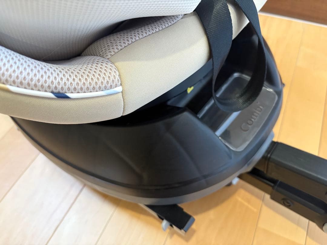 コンビ　クルムーヴスマート ISOFIX