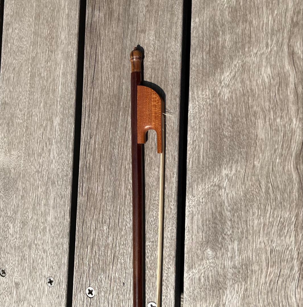 日本製　ヴィオラ ダ ガンバ 弓　ソフトケース付き