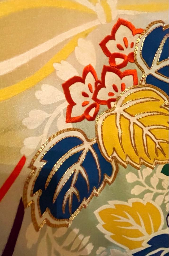 即購入OK！美品！豪華アンティーク振袖 刺繍が美しい