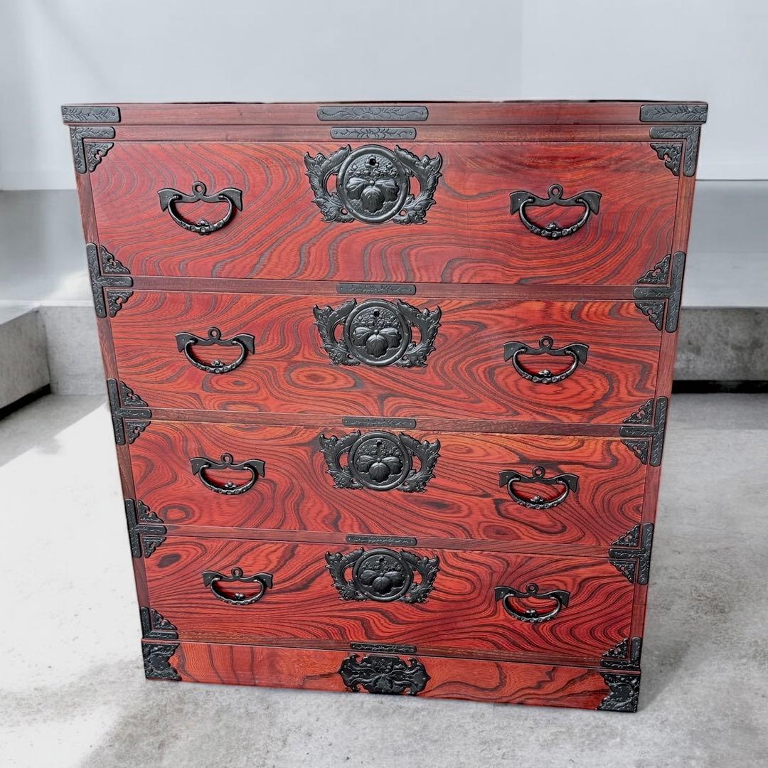 HR836 岩谷堂箪笥4段4杯鍵付き 南部鉄器漆塗り最高級