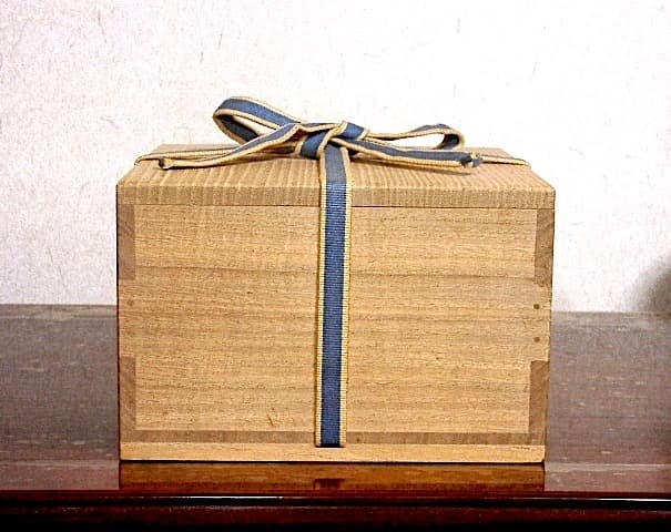 茨城・城里 松尾桃陽作 粉引 茶碗 無傷 共箱 保証。