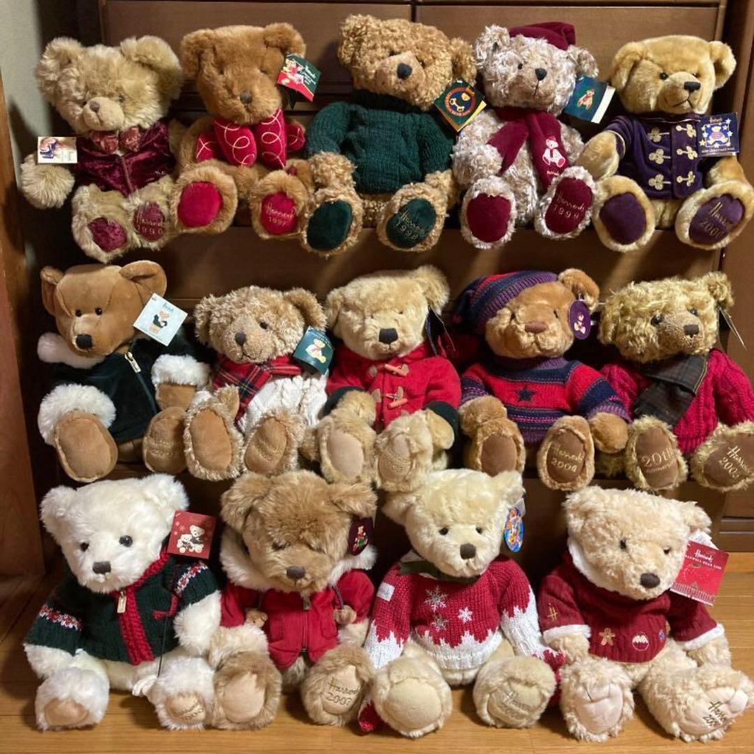 ハロッズ Harrods テディベア イヤーベア 14体 1996年～2009年 - メルカリ