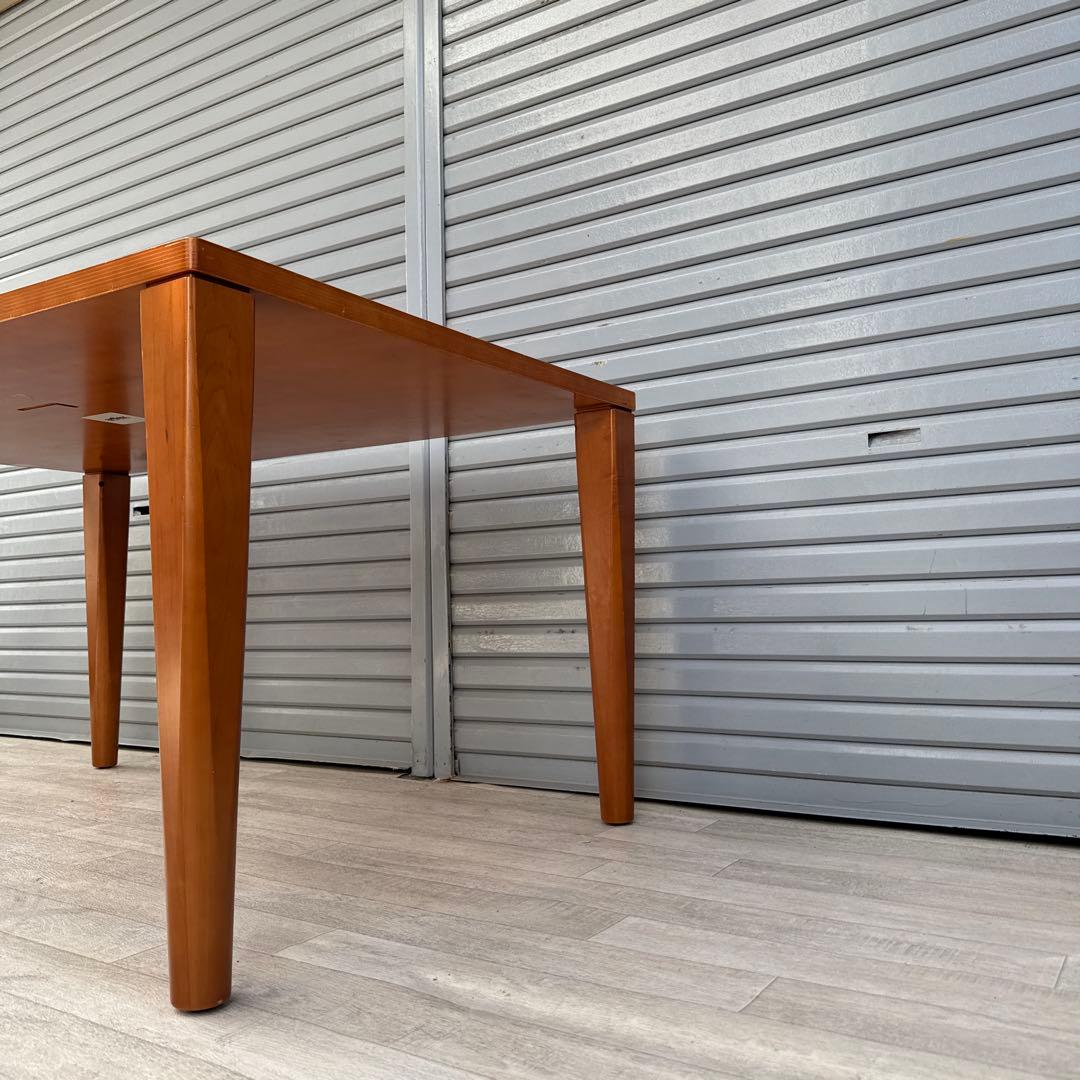 アルフレックス 北欧風ナチュラルダイニングテーブル