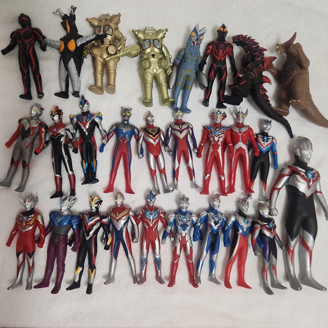 ウルトラマン 怪獣 27体 ウルトラマン、怪獣ソフビ27体まとめ売り
