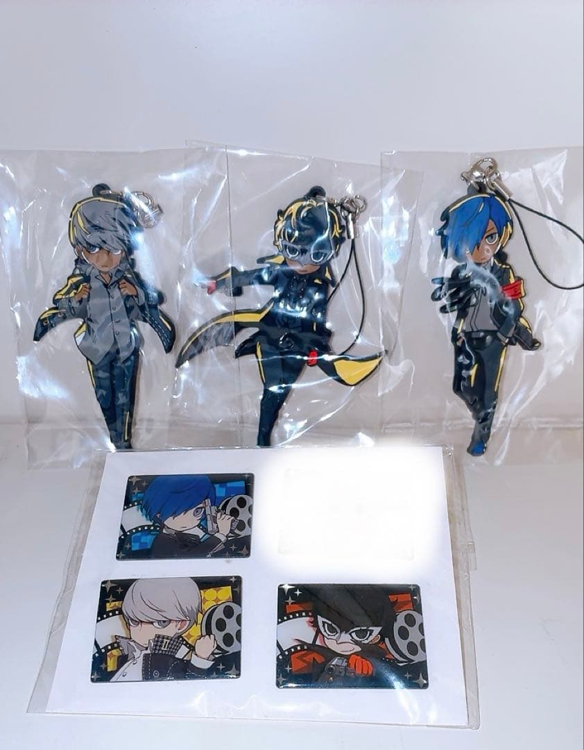 ペルソナQ2 ラバーストラップ ピンバッジ Yahoo!オークション - ペルソナ Q2 ラバーストラップ ピンバッジ 男主