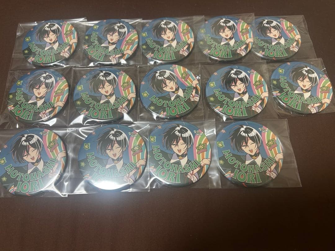 カリスマ 本橋依央利 缶バッジ カリスマガンボ