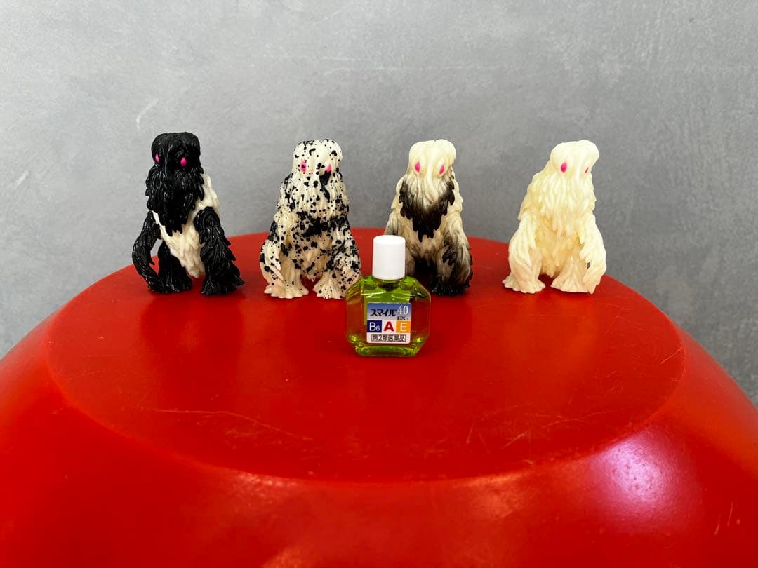 ccp ヘドラ　4体セット　蓄光　誌上限定品