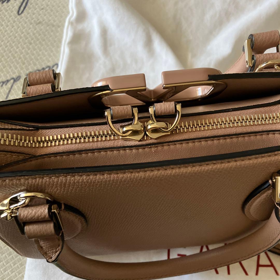 VALENTINO ピンクベージュ ハンドバッグ