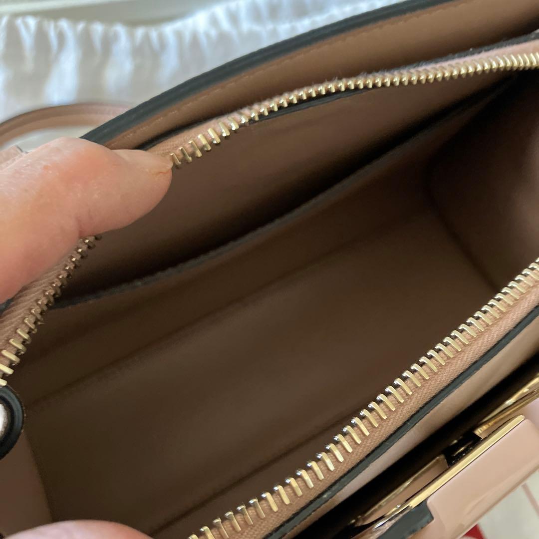 VALENTINO ピンクベージュ ハンドバッグ