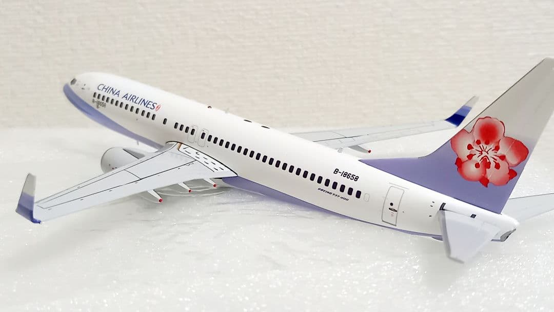 アルバトロス 1/200 CHINA AIRLINES B737-800 完成品
