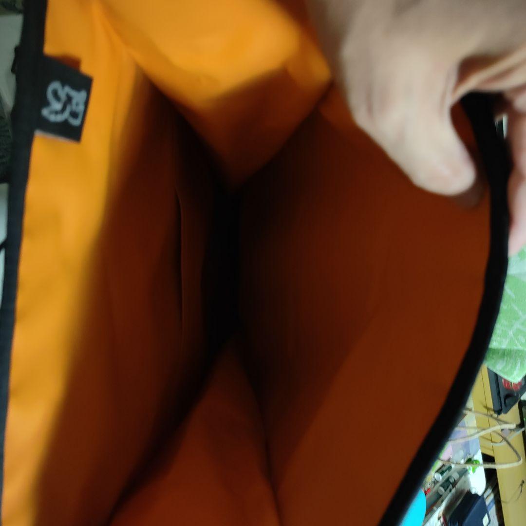 CHROME 多色リュック 別売りの携帯のポーチと小物ポーチ付き