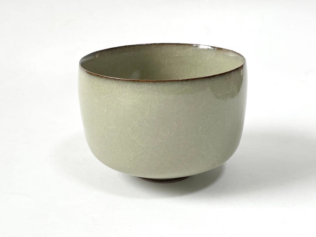 陶芸家　作家物　原口卓士　米色瓷　茶碗　米色青磁　青磁　茶碗　共箱