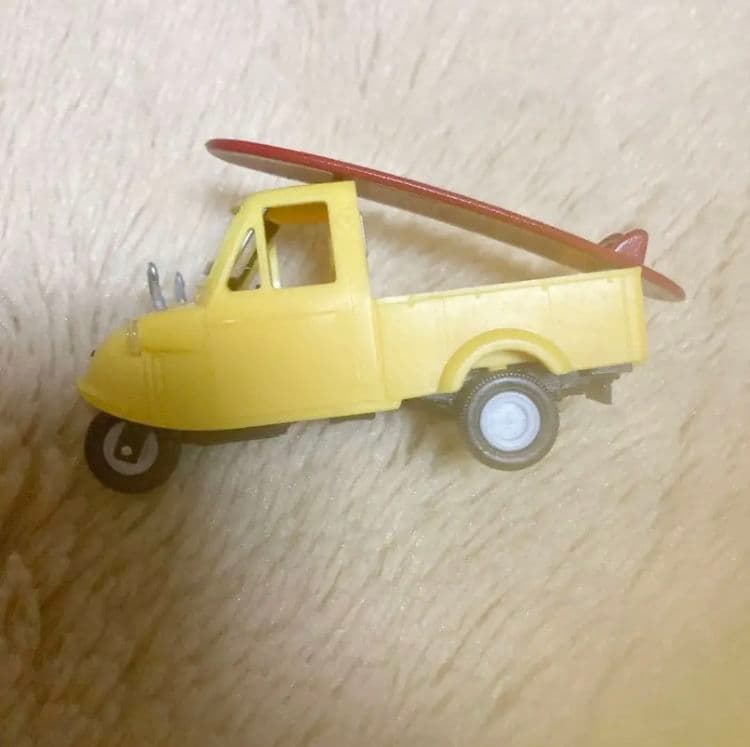 ダイハツ　ミゼットコレクション　ミゼットMP型サーフボード