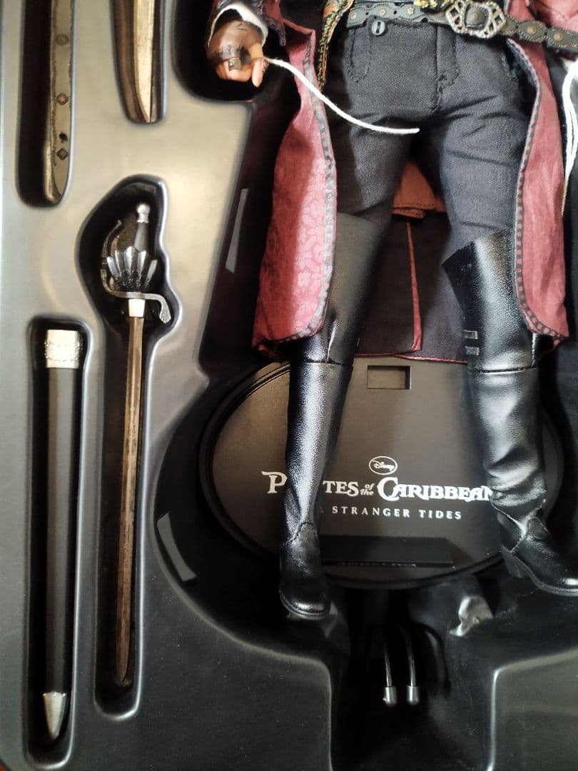 ホットトイズ パイレーツ・オブ・カリビアン アンジェリカ Angelica