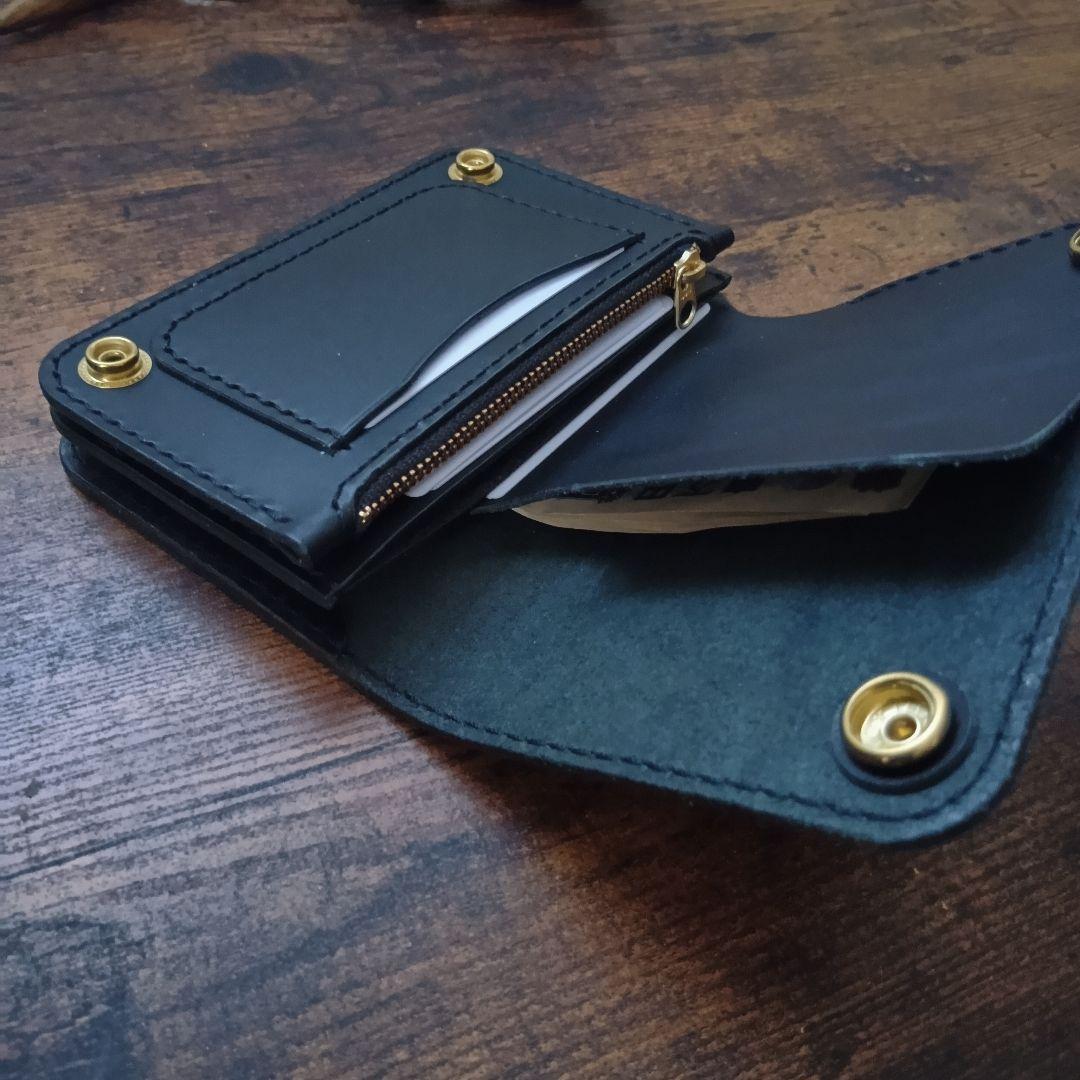 ★お札を折らず収納★【国産　姫路レザー】ミドルトラッカーウォレット