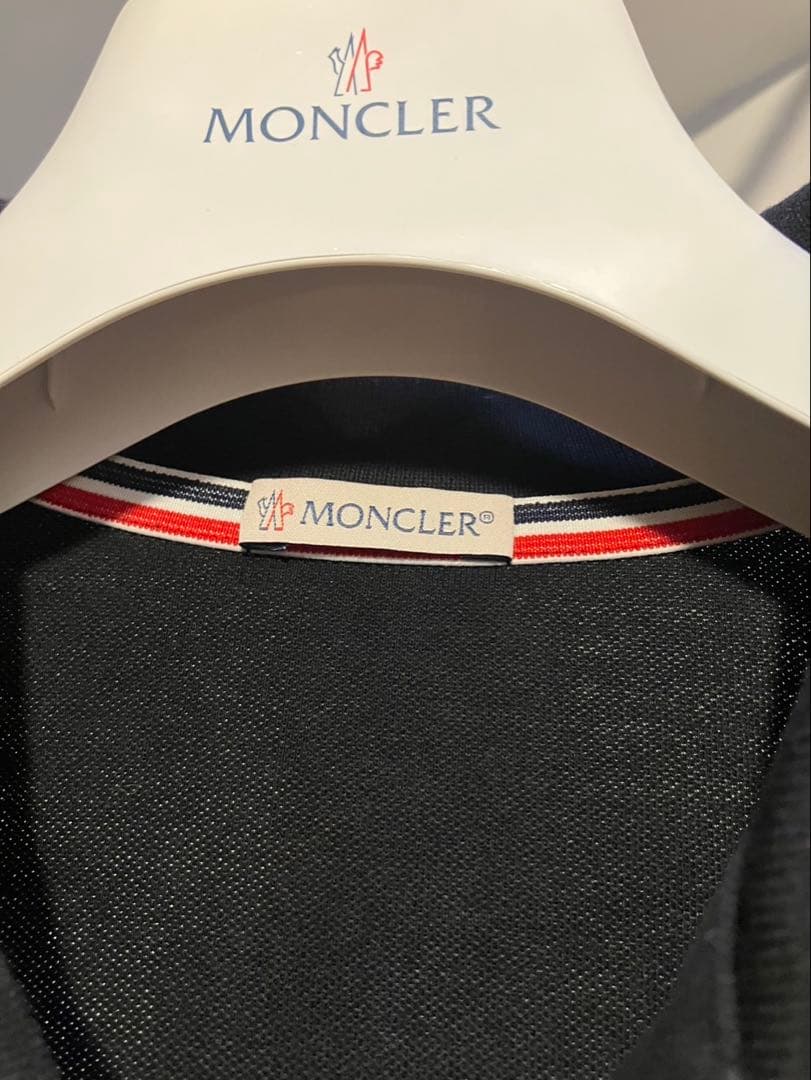 Moncler モンクレール　半袖ポロシャツ