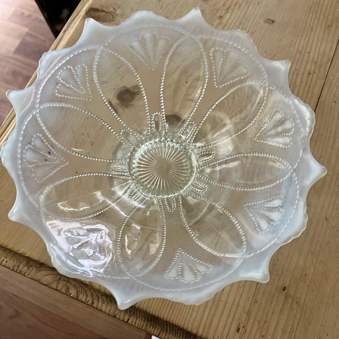 イギリスアンティーク ノースウッド オパールセントガラス大型コンポート