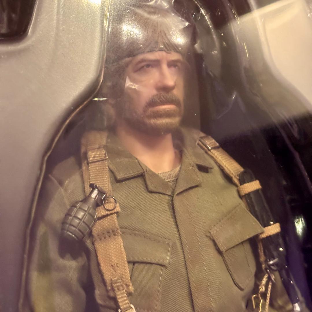 未開封 Missing In Action 1/6 ブラドック チャック・ノリス