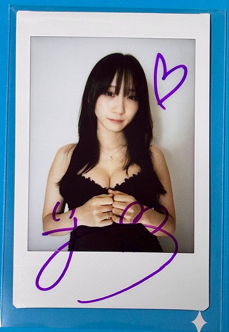 伊織もえ 直筆サイン入り生誕祭チェキ - メルカリ