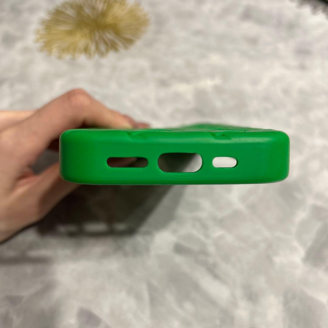 Bottega VenetaのiPhone16proケース - メルカリ