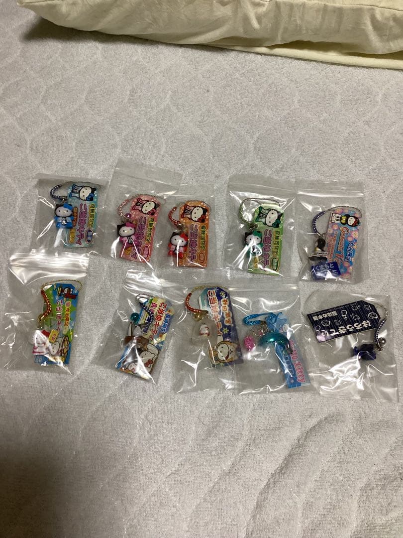 ご当地キティ　根付　80点　美品　タグ付き