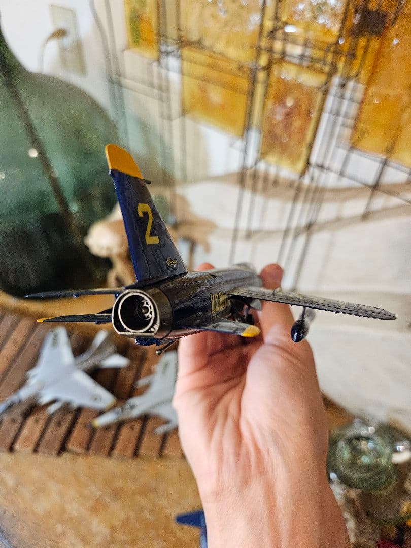 飛行機 模型 戦闘機 プラモデル パンサー ブルーエンジェル コルセア