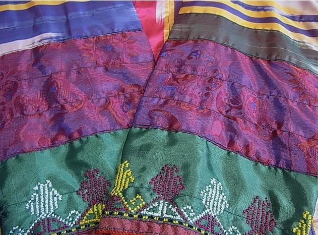 ☆W2802☆ウズベキスタン 絣 シルク 古い民族衣装 絹 アドラス - メルカリ