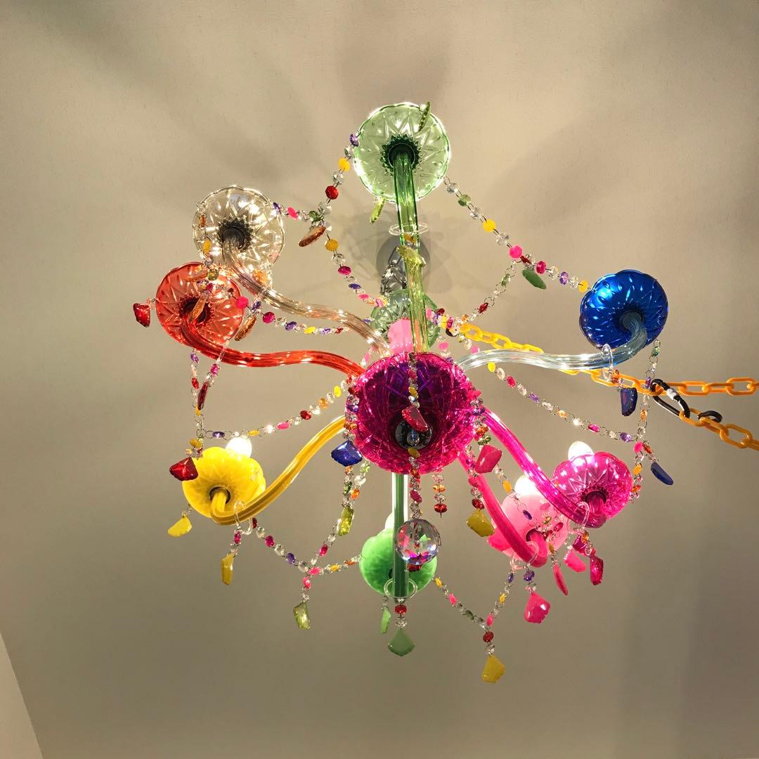 キラキラ カラフル照明 かわいい